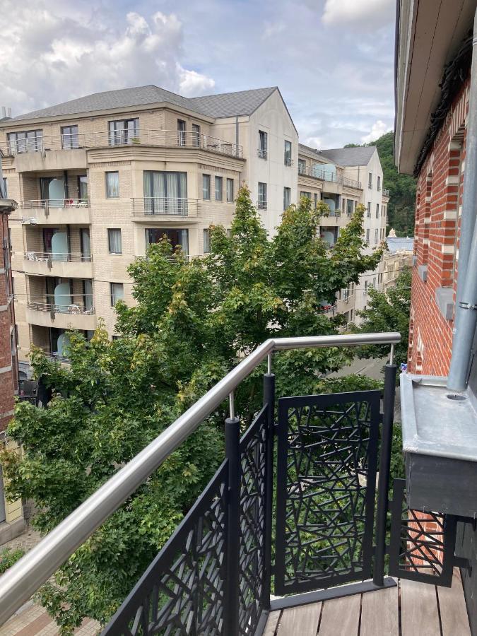 Les Duplex De La Place Des Ecoles Spa Eksteriør billede