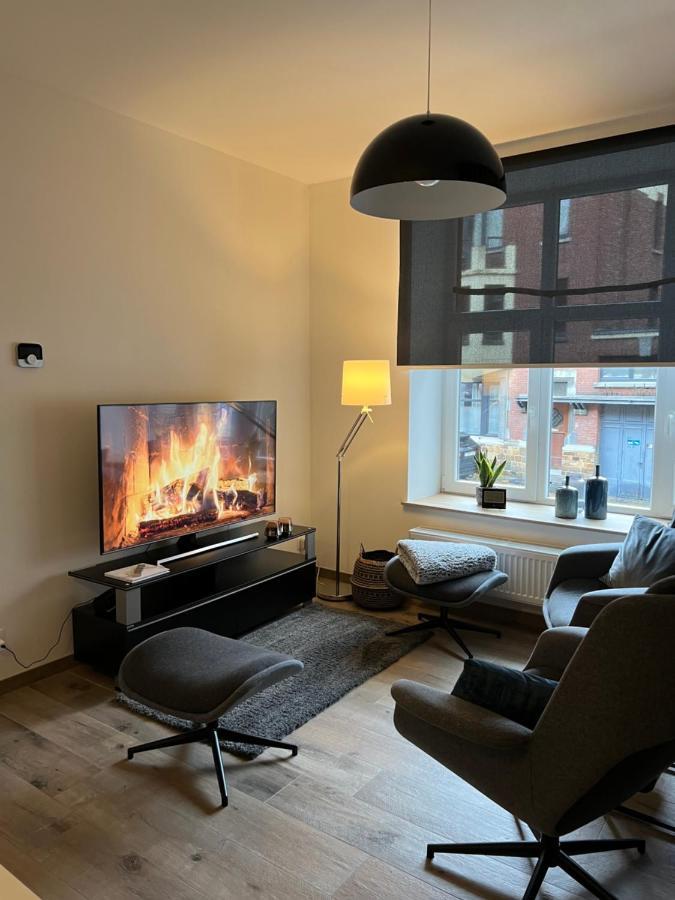 Les Duplex De La Place Des Ecoles Spa Eksteriør billede